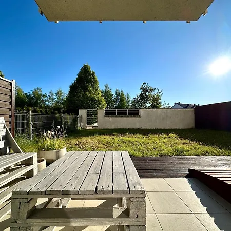 Mieszkanie Z Ogrodem & Parking Lägenhet *