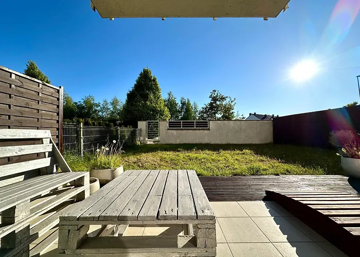 Mieszkanie Z Ogrodem & Parking Appartement *