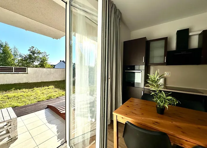 Mieszkanie Z Ogrodem & Parking *