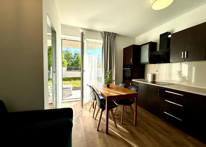 Appartement Mieszkanie Z Ogrodem & Parking *