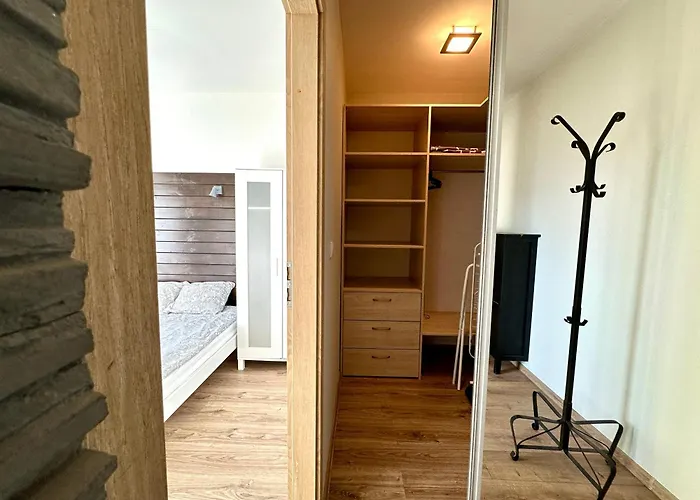 Mieszkanie Z Ogrodem & Parking Appartement